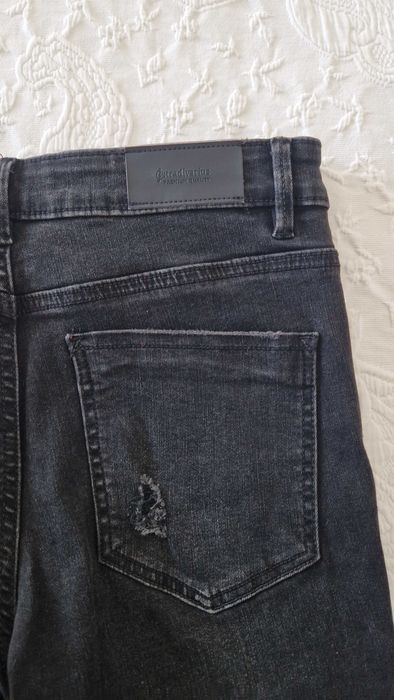 Calças pretas rasgadas, Stradivarius, Regular Waist, tamanho 38