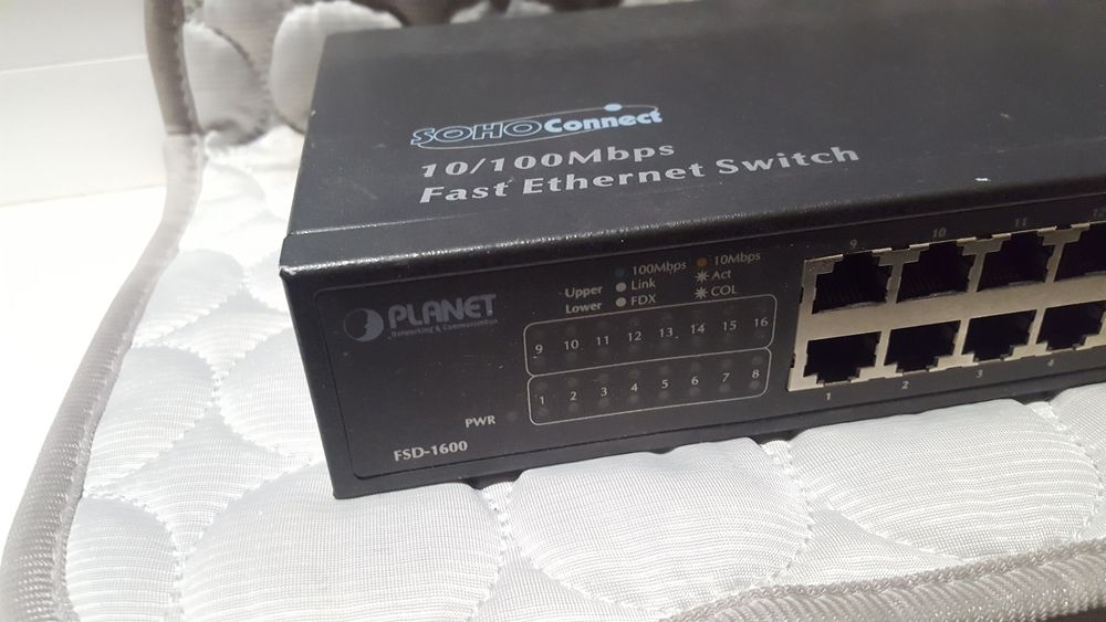 Интернет свитч 16портов