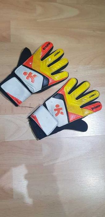 Luvas de Guarda-Redes