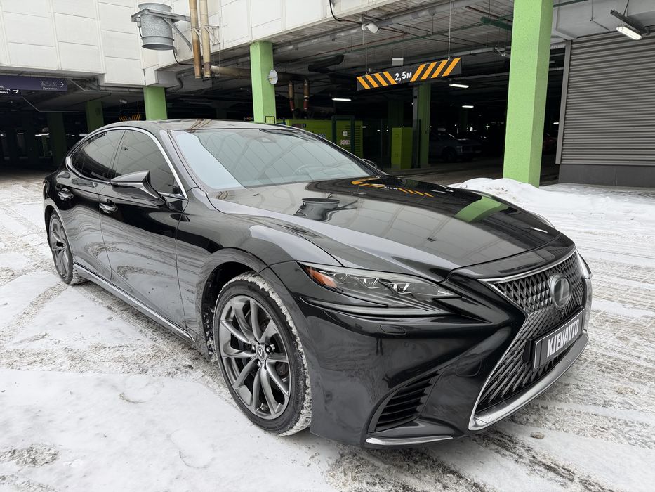 Lexus LS 500, 2018 рік, офіційний, 3.5 бензин