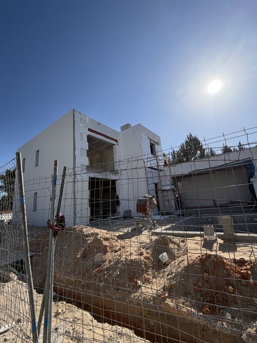 Engenheiro Civil - Direção de obra, fiscalizacao e projeto