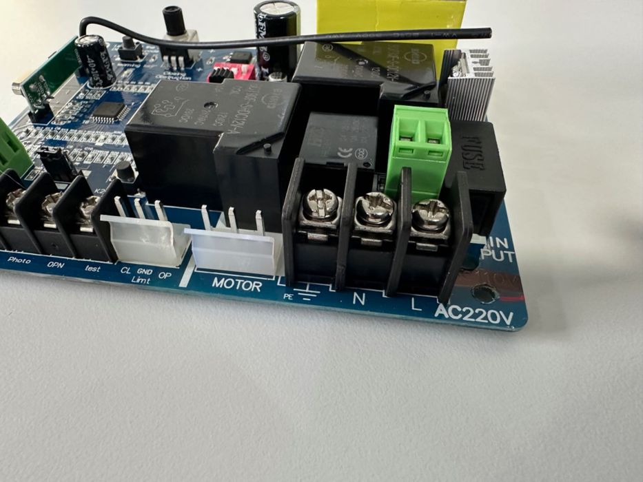 Central de Controlo Motor de Correr Vevor Nova