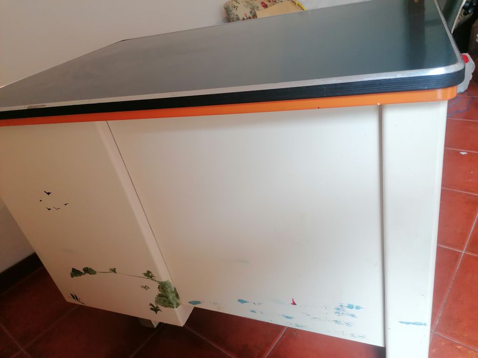 Secretaria e cadeira