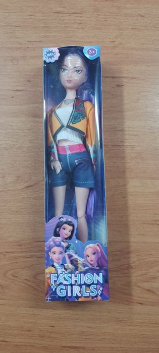 Rumi lalka grająca Demon Hunters