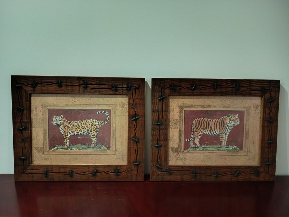 2 Quadros decorativos com ilustrações de felinos