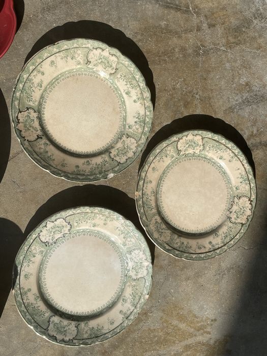 Lote de 11 peças da Fabrica de Loiça de Sacavém