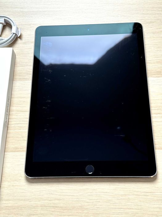 iPad Pro 9.7 32GB LTE Czarny – 92% Baterii, Sprawny, 30 dni gwarancji