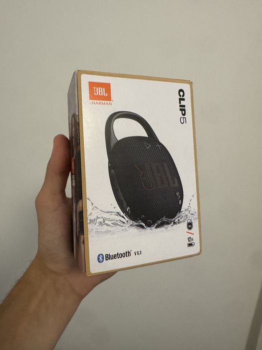 Нова Колонка JBL Clip 5