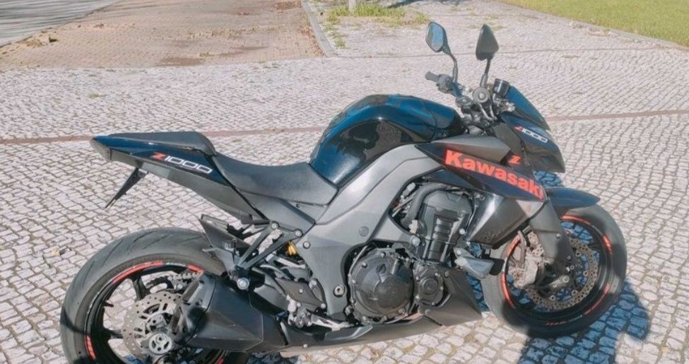 Kawazaki Z1000 de 2011 (Posso aceitar Troca por carro) Aceito proposta