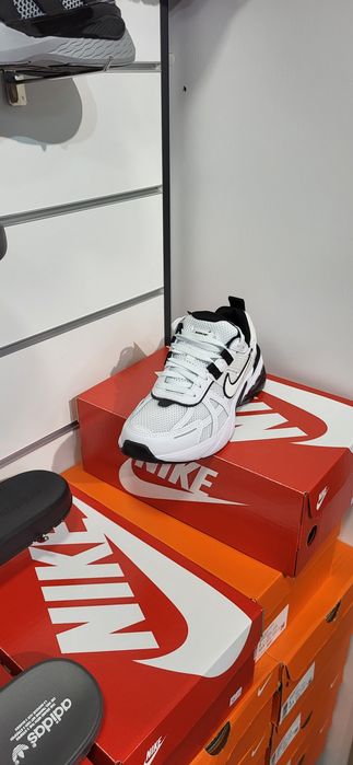 Кросівки чоловічі Nike