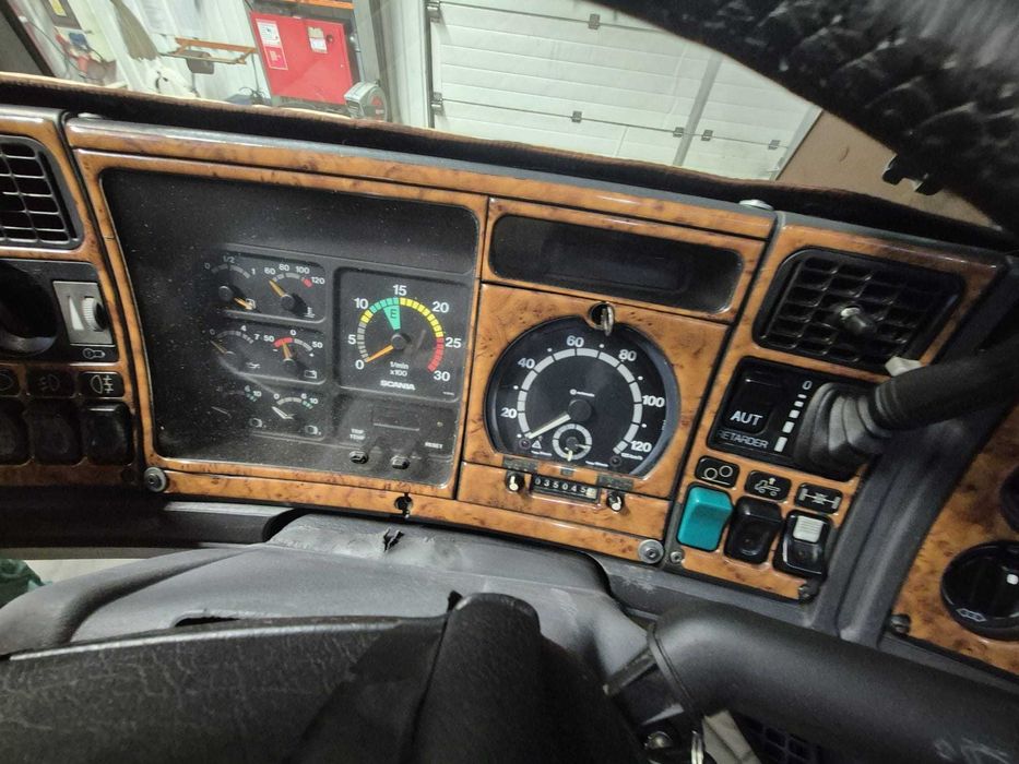 Samochód ciężarowy Scania R 124