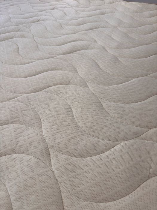 Colchão 180x200 Molaflex Coluna 2020 (COMO NOVO)