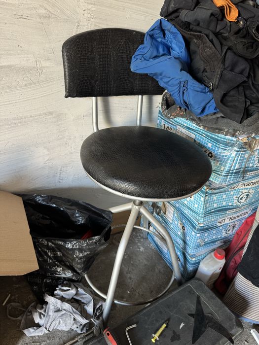 Продам стул хорошее состояние