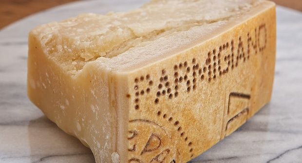 Пармезан Пармеджано Реджано 24міс Італія Parmigiano Reggiano