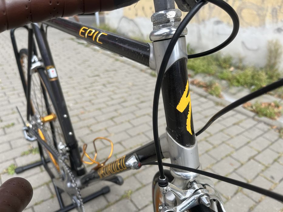 Specialized Epic, clasyk na carbonowych rurkach.