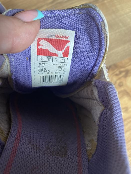 Dziecięce buty sportowe dla dziewczynki Puma rozm 24