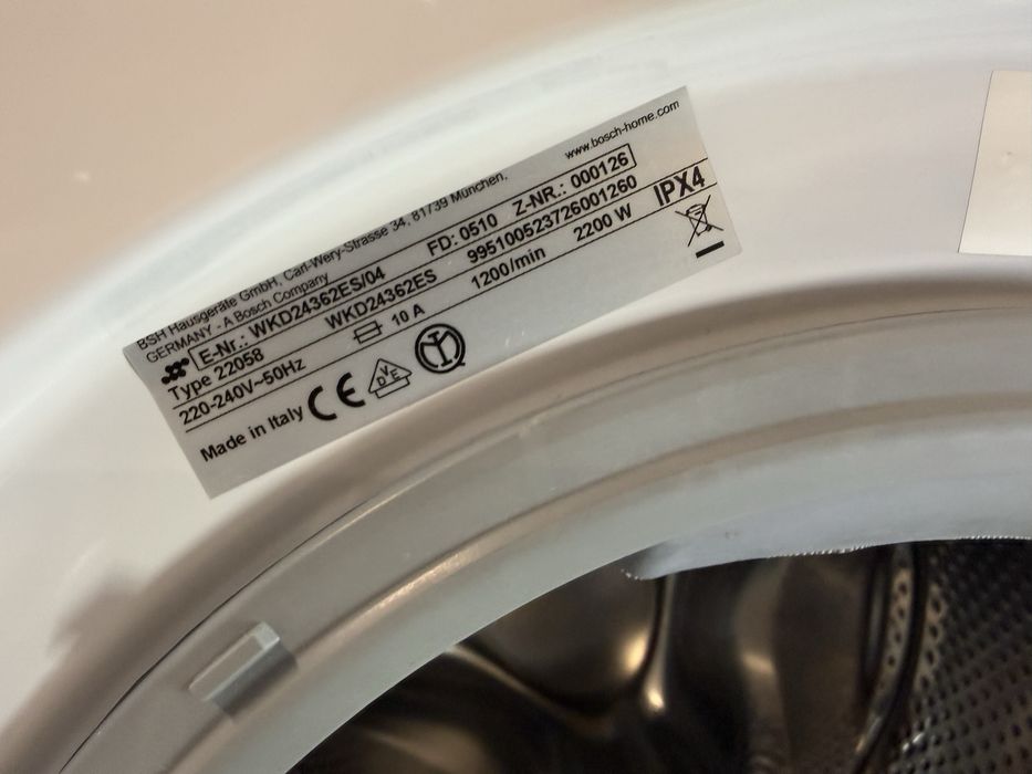 Máquina de Lavar e Secar Roupa Bosch Serie 4 Encastrável – Nova, Nunca Utilizada