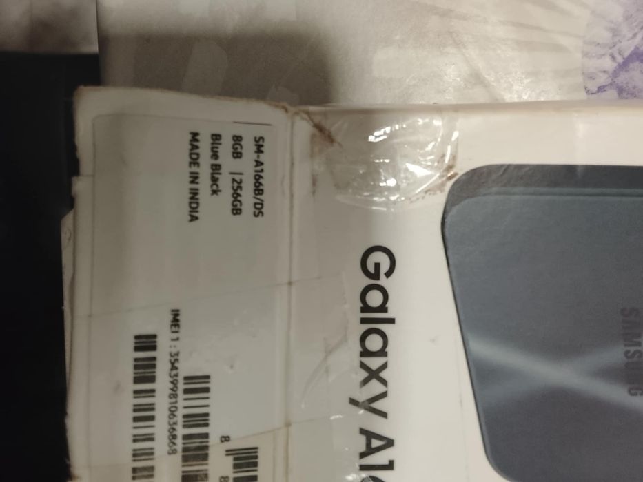 Vendo telemóvel Samsung galaxy A16, 5G desbloqueado black blue