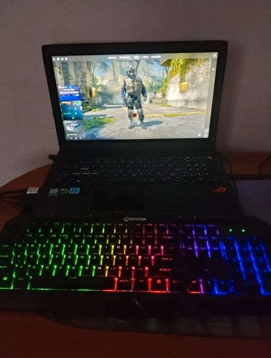 Okazija Laptop Asus rog strx