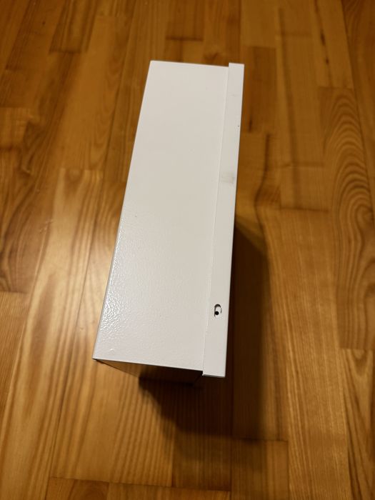 Obudowa metalowa uniwersalna