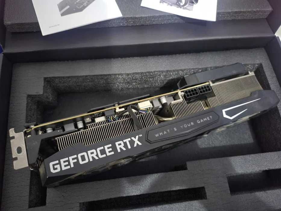Placa Gráfica Nvidia Geforce RTX 3080 de 10Gb 4 Fan da KFA Leds RGB!