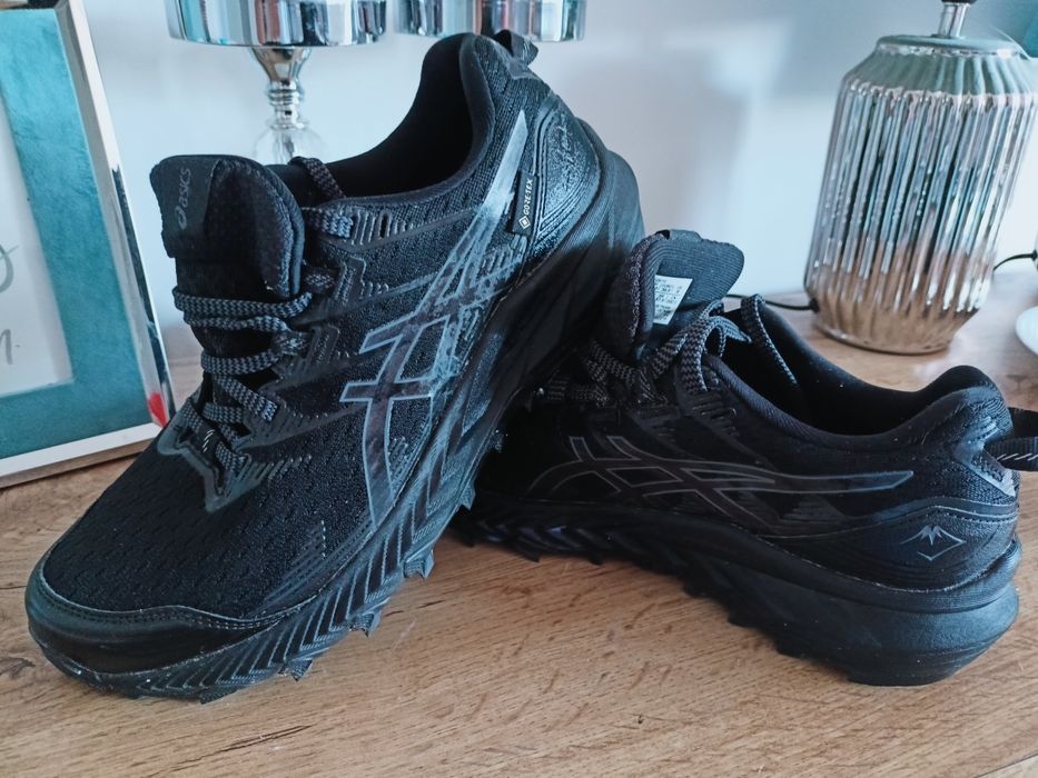 Buty Asics gore tex 37,5 czarne