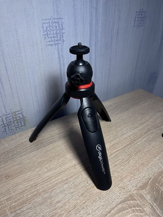 NEW Трипод з Мікро для Телефону або Камери
