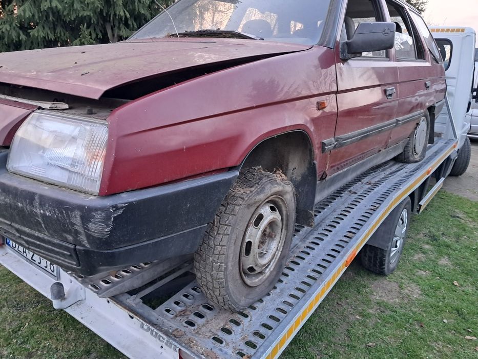 Skoda favorit forman 1.3 benzyna silnik wszystkie czesci
