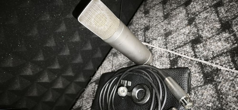 Професійний, студійний, конденсаторний мікрофон M-Audio Nova