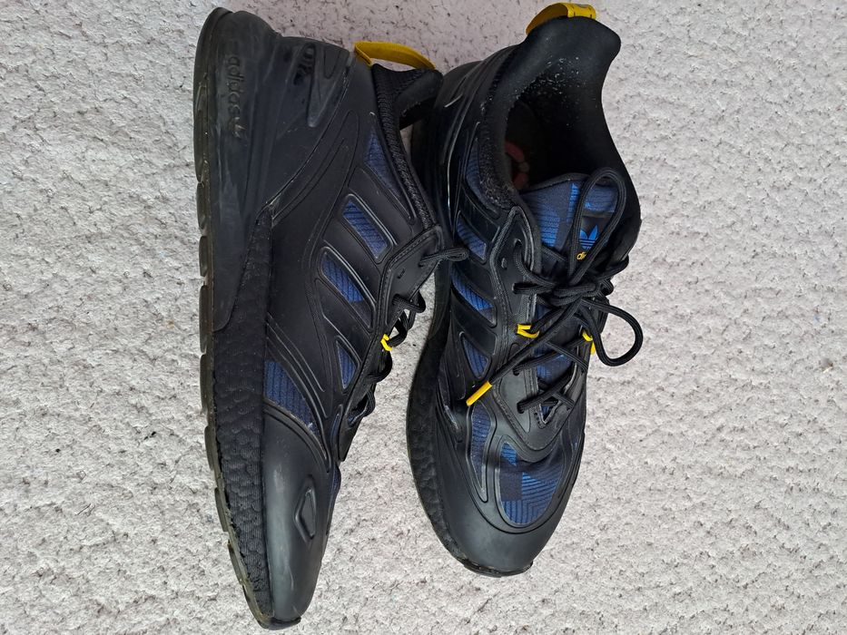 Кросівки adidas Manchester United ZX 2K BOOST 2.0