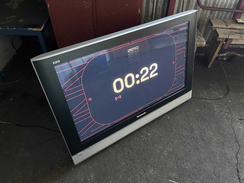 Telewizor plazmowy Panasonic Viera 32' TH-37PA60E sprawny + pilot