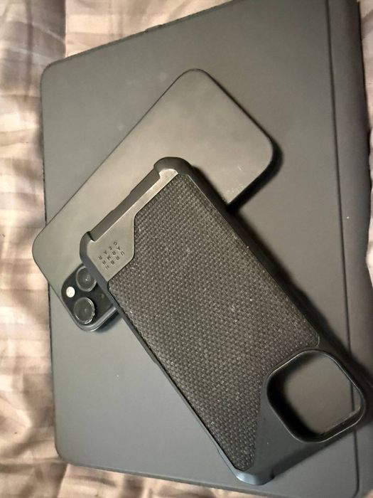 Apple Iphone 15 продам