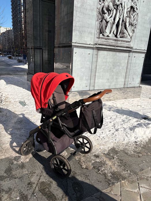 Універсальний дитячий візочок 2 в 1 Roan Bass Next, червоний