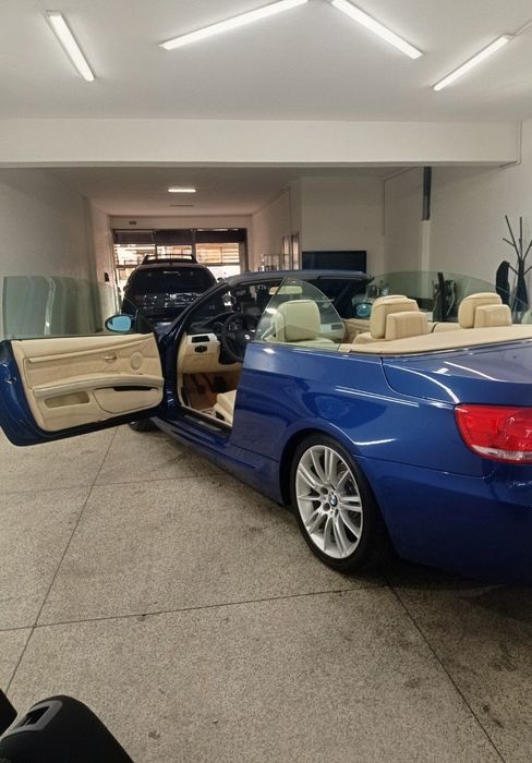 BMW e93 320i Cabrio