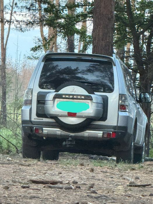 Мітсубіші Паджеро Вагон-4