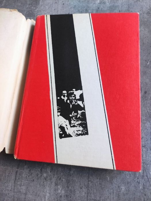 Książka Rugby 1982r.