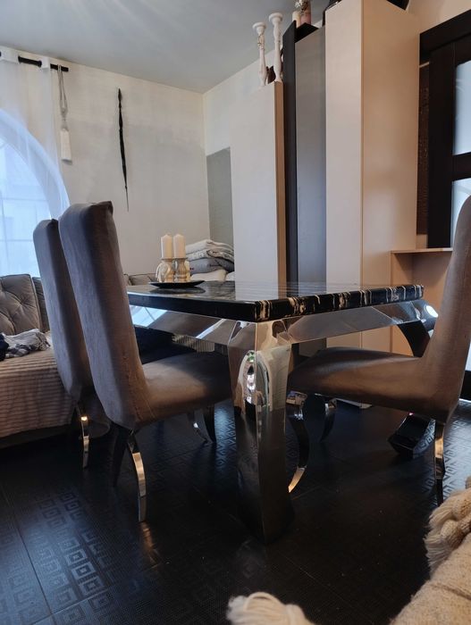 Stół w stylu Ludwik, kamienny blat