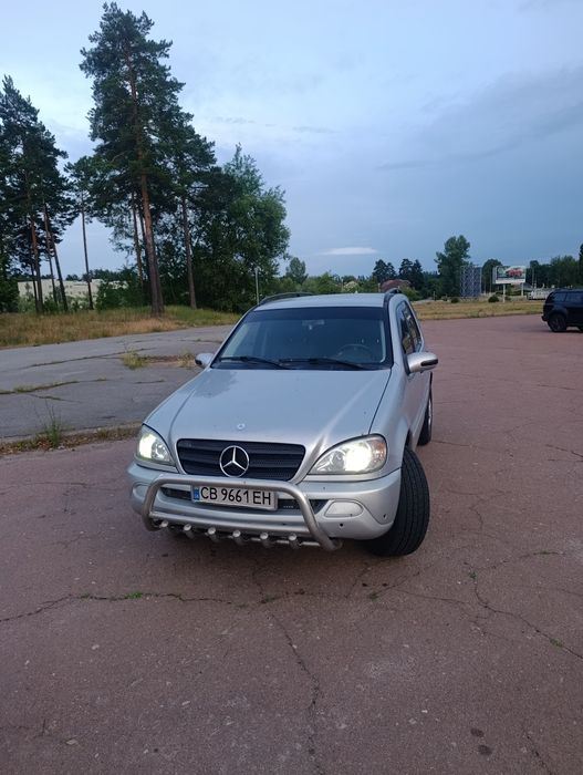 Продам Мерседес мл 163 2.7дизель .