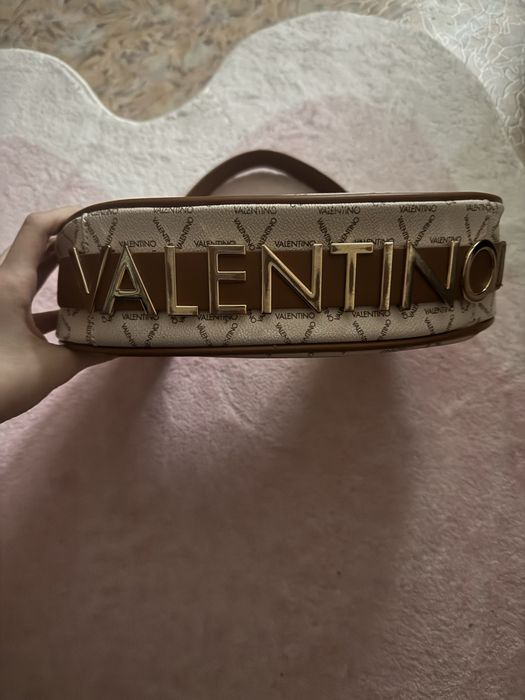 Сумочка Valentino