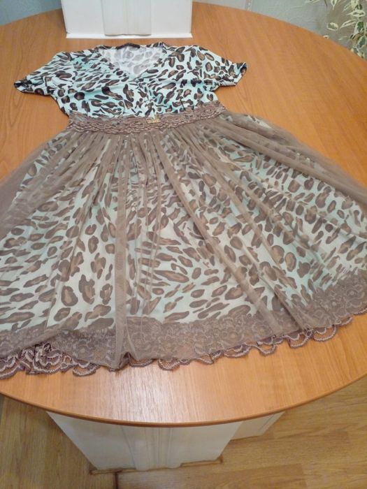 Платье нарядное для девочки