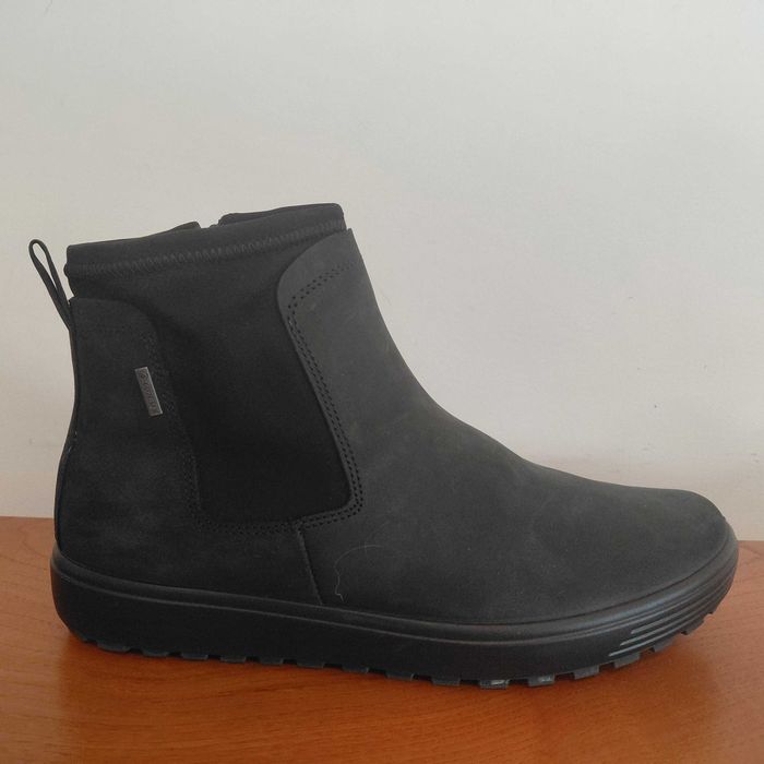 Botins ecco cor preto