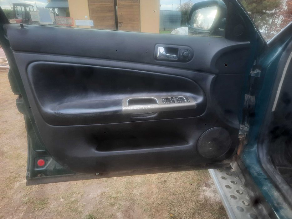 Fotele elektryczne skóra  alkantara VW Passat B5