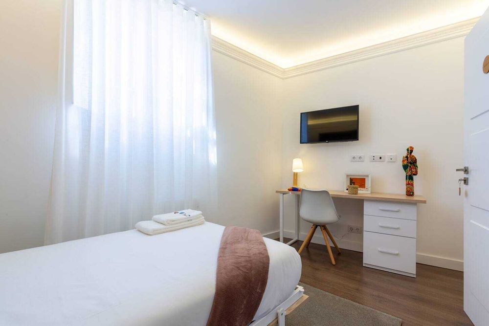 Aluga-se quarto para estudantes