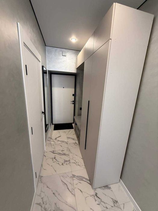 42460 Продаж 1к квартири на Озерній з ремонтом