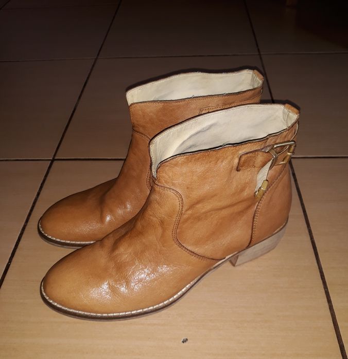 Кожаные демисезонные женские ботинки сапоги Maddison 38 размер ecco