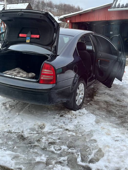 Продам  Skoda superb