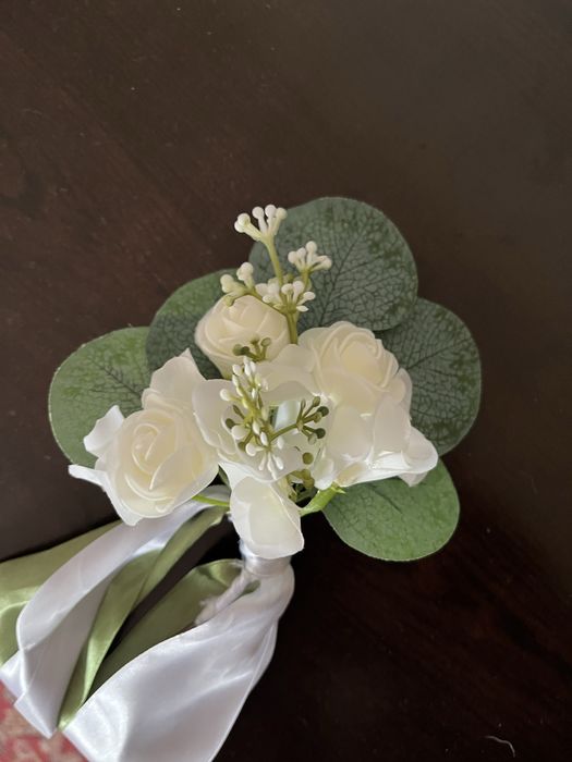 Прикраси для весільної машини