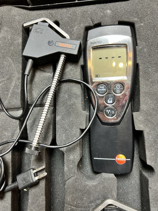 Cyfrowy miernik temperatury  Testeo 922