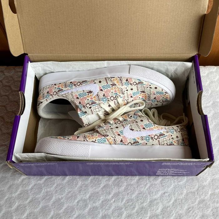 Buty sneakersy NIKE ZOOM Janoski CNVS RM PRM (white-cashmere-white)