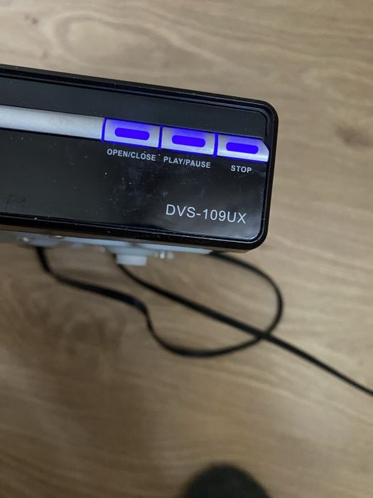 DVD програвач Supra DVS-109UX Black